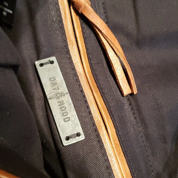 Day & Mood New Handbag Leather Xbody Shoulder Bag Purse Adjust Strap NWT GIFT - Picture 13 of 17